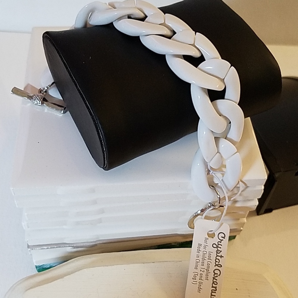 Chain Link Bracelet 7" Snow White